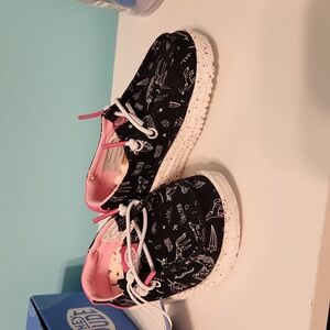 Wendy Toddler Unicorn Hey Dude shoes NWT
